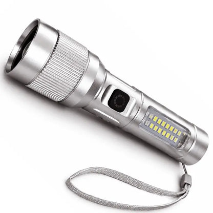 🔦 Multifunkční LED svítilna se zoomem