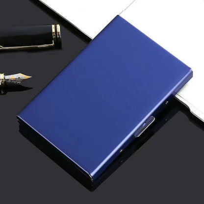 🛡️✨ Hliníkové pouzdro na karty s RFID ochranou – elegantní, kompaktní a lehké. Ideální pro bezpečné uložení karet a hotovosti! 💳