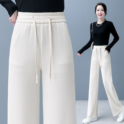 👖【40-110KG】🔥【Kupite jedan, dobijte jedan gratis】✅Nove baršunaste ležerne hlače širokih nogavica, vrlo udobne za nošenje.