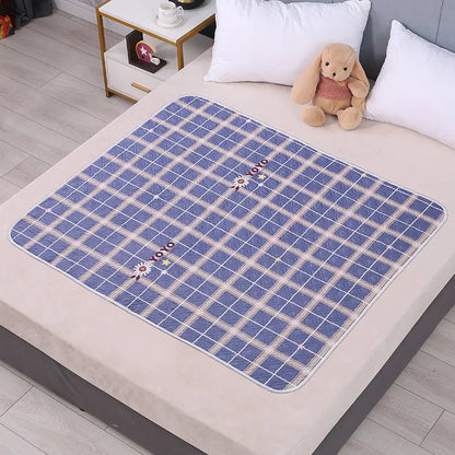 ✨[Kupte 1 a dostanete 1 zdarma]✨🛌 (50*70cm)4vrstvá omyvatelná a prodyšná podložka pro péči o plenky pro dospělé