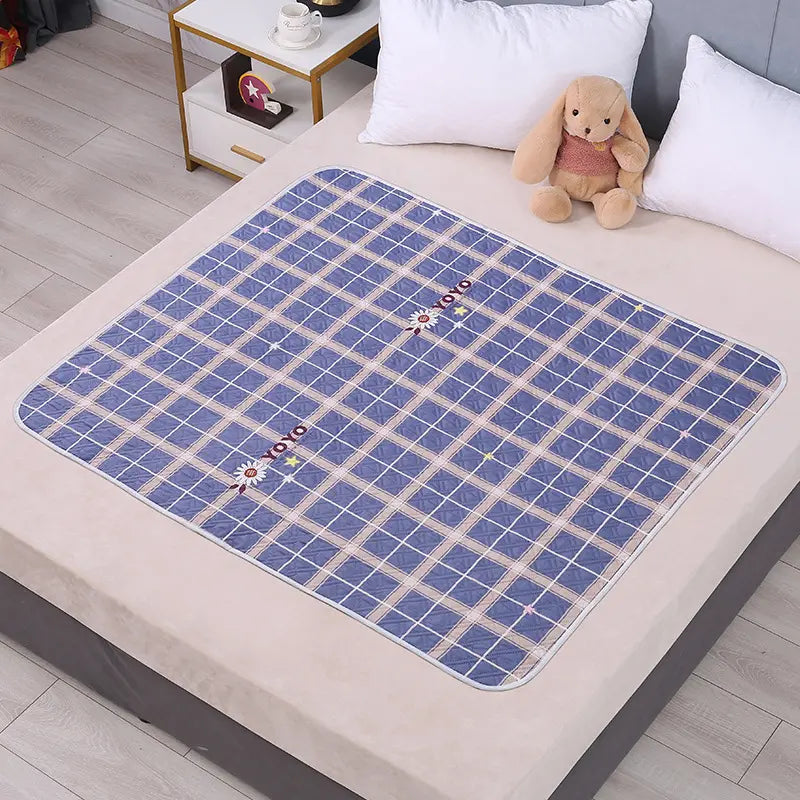 ✨[Kupte 1 a dostanete 1 zdarma]✨🛌 (50*70cm)4vrstvá omyvatelná a prodyšná podložka pro péči o plenky pro dospělé