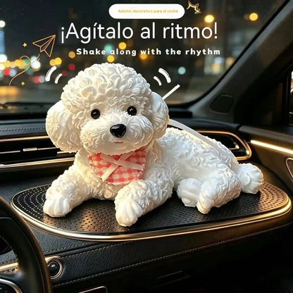 🐶✨Ozdoba na auto s motivem pudla: nejroztomilejší vylepšení palubní desky